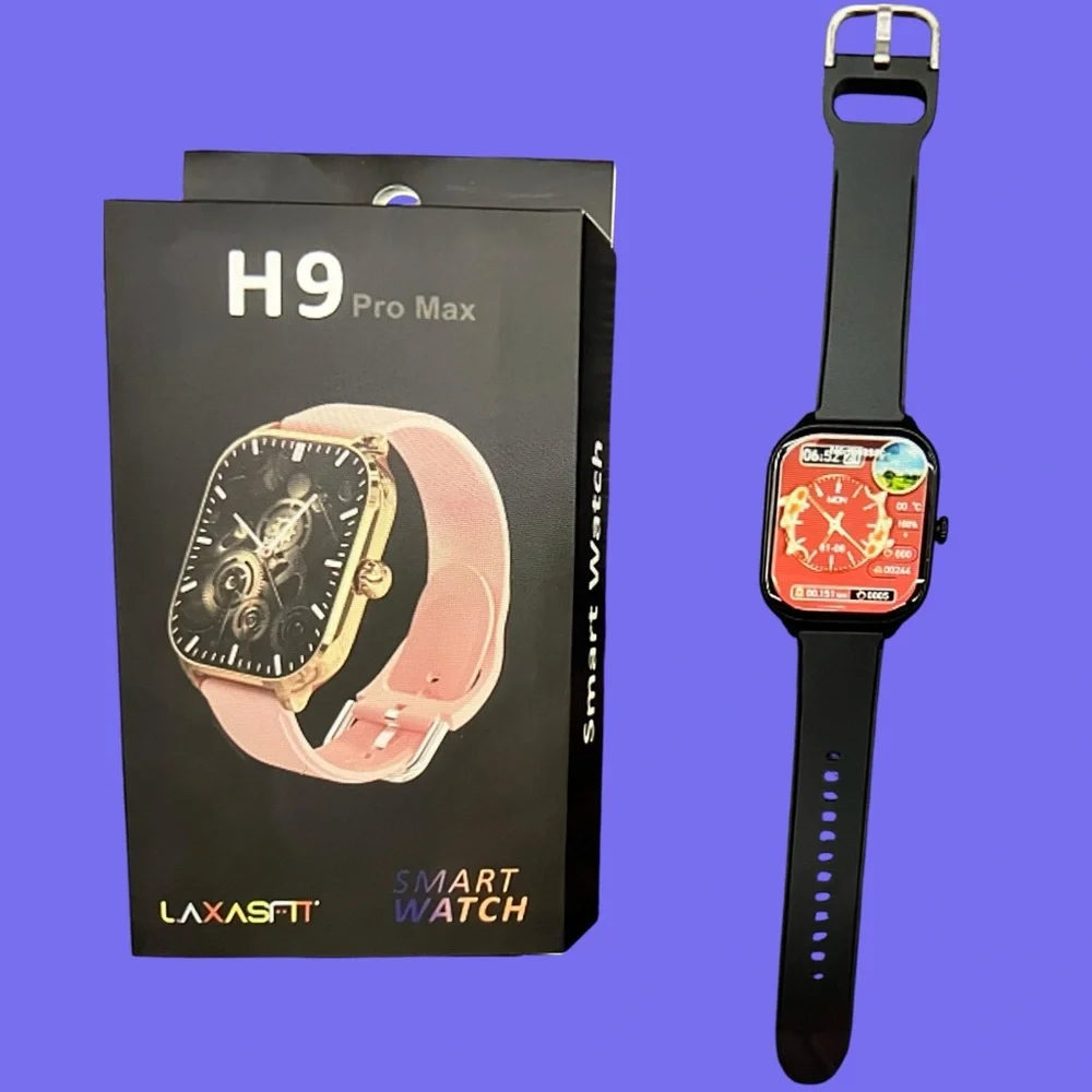 Black Smartwatch with Black Band